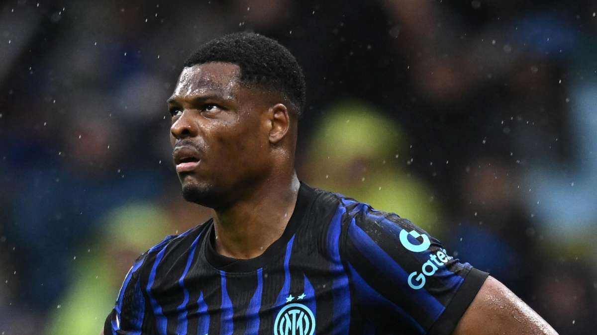 AC Milan's Bavarian Raid: Potential Multi-Player Deal with Bayern Munich